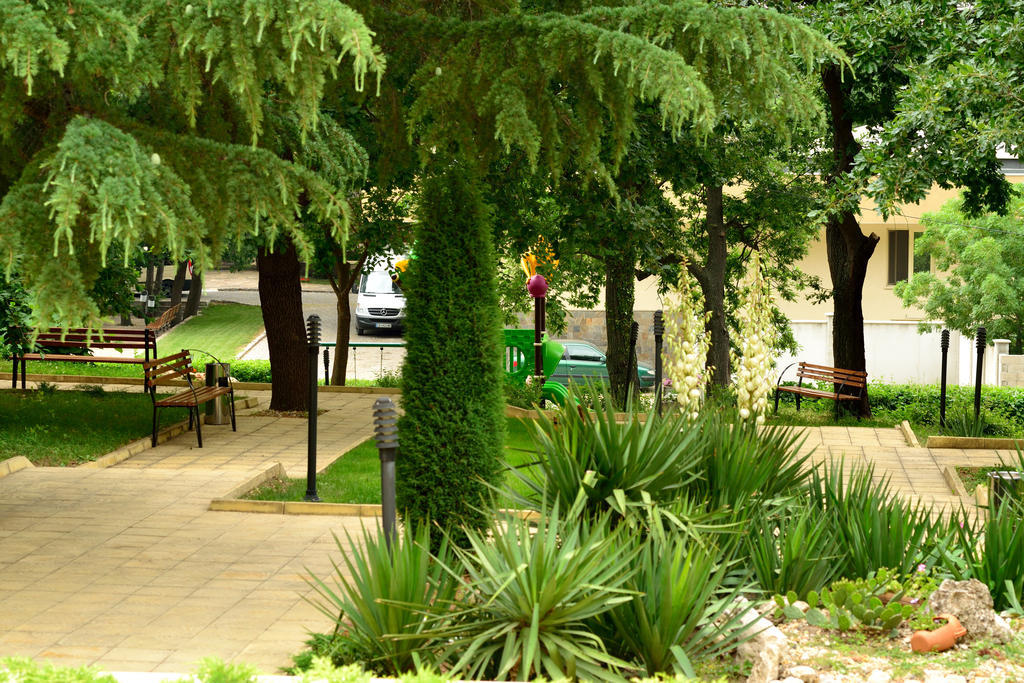 Glicinia Hotel Altın Kumlar Dış mekan fotoğraf