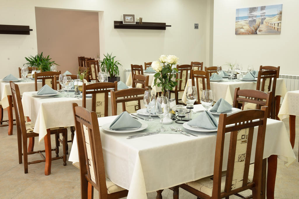 Glicinia Hotel Altın Kumlar Dış mekan fotoğraf